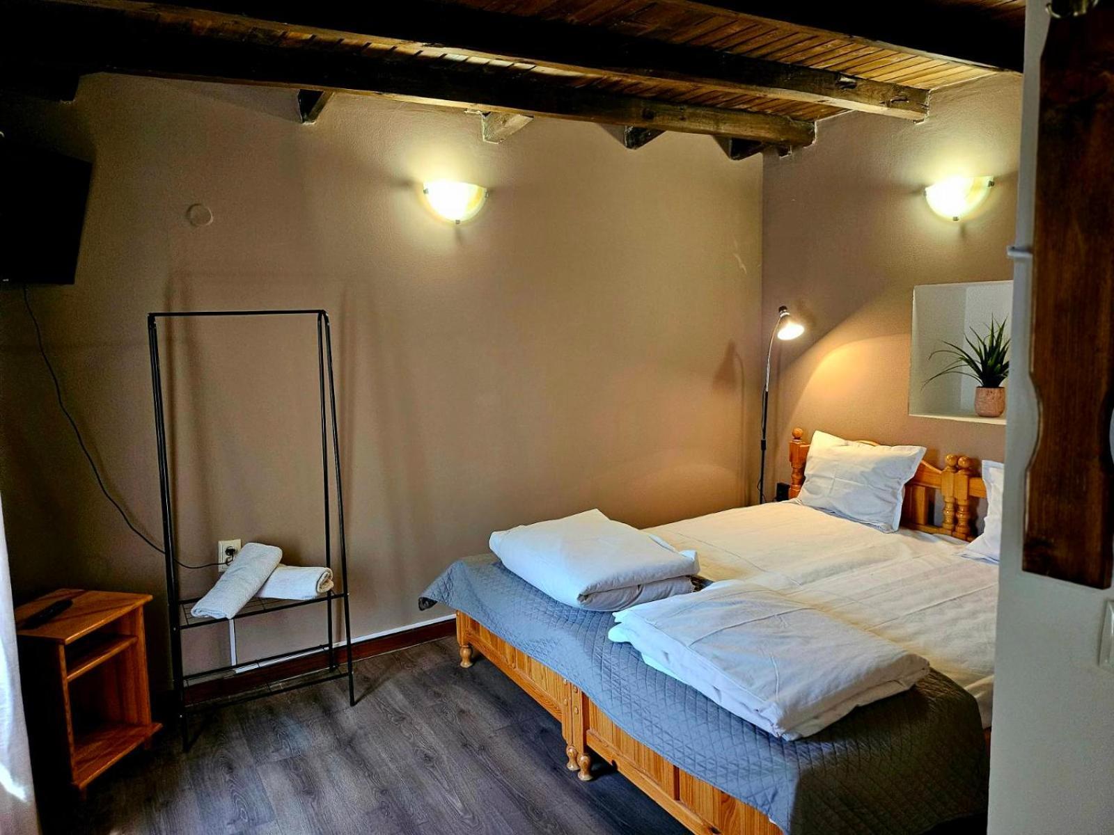 Orehite-Family Hotel ,Food & Pool Bozhichen المظهر الخارجي الصورة