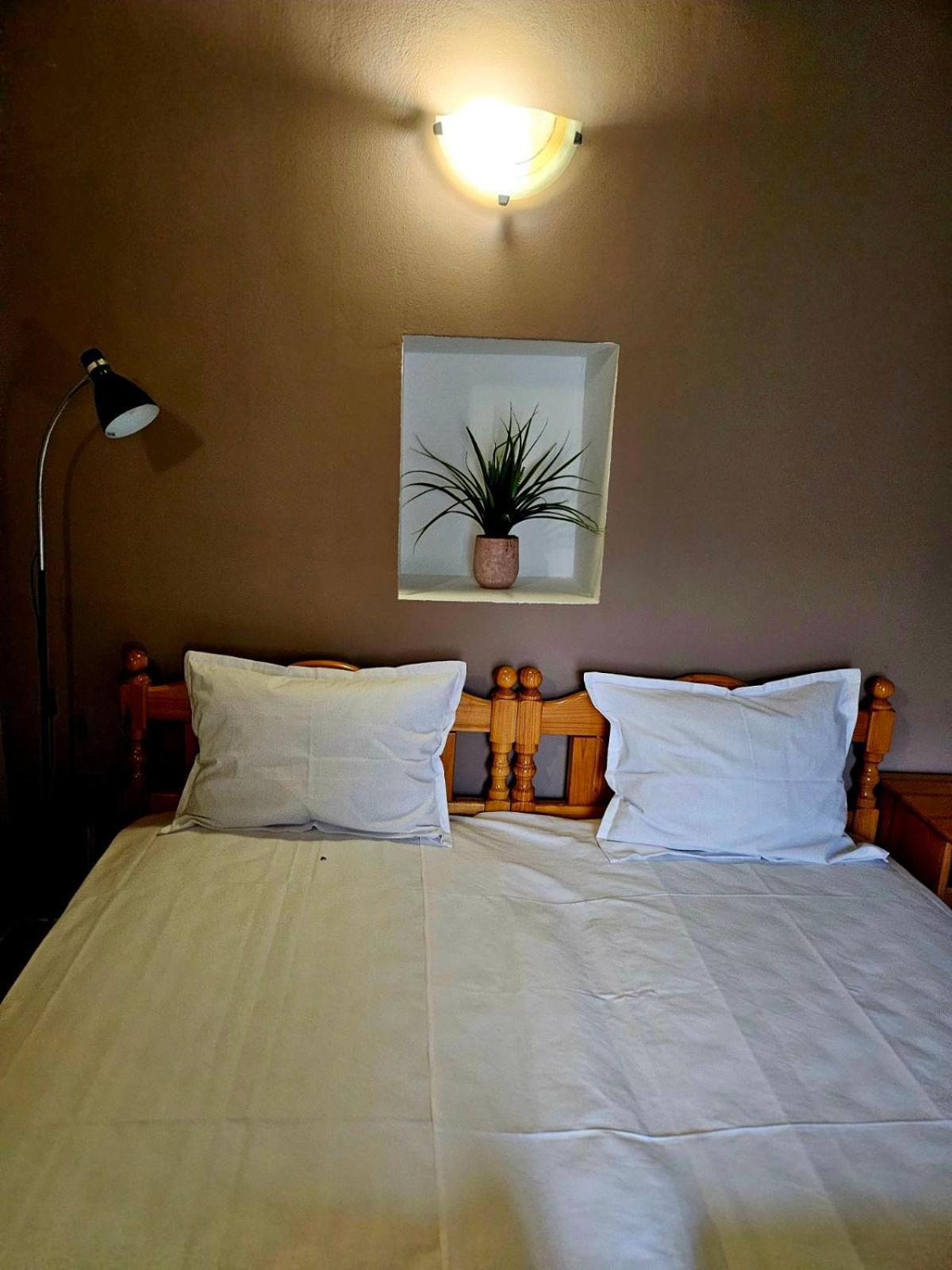 Orehite-Family Hotel ,Food & Pool Bozhichen المظهر الخارجي الصورة