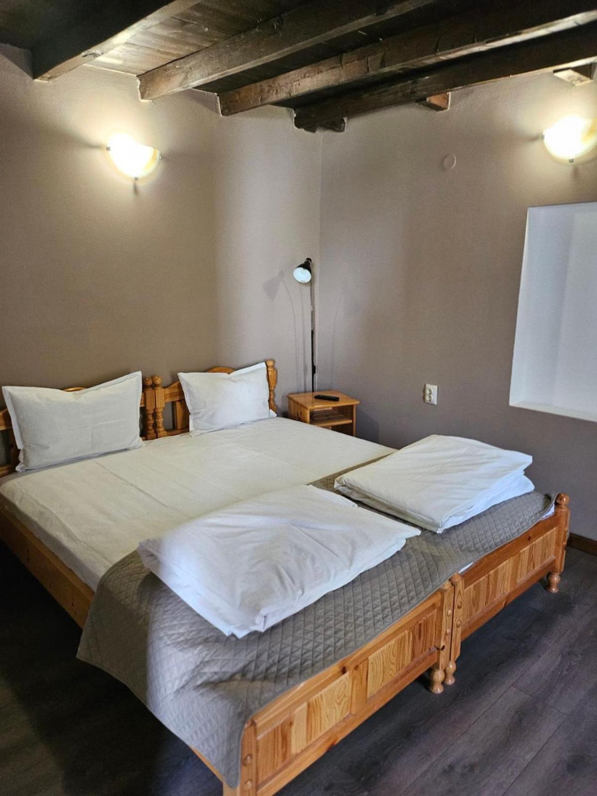 Orehite-Family Hotel ,Food & Pool Bozhichen المظهر الخارجي الصورة